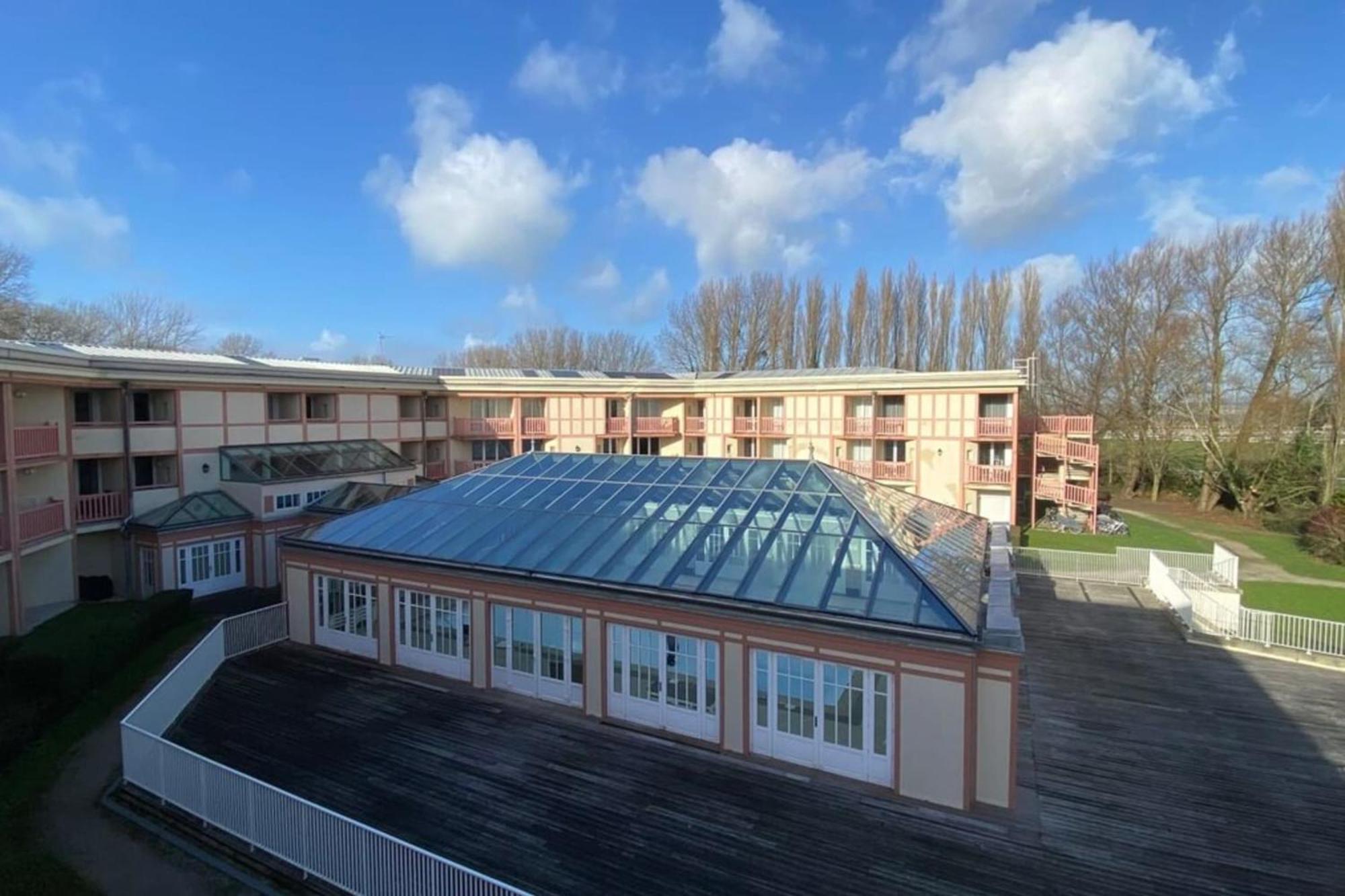 Very Nice 6 Person Apart With Swimming Pool Tennis Court And Car Park 202 Le Touquet ภายนอก รูปภาพ