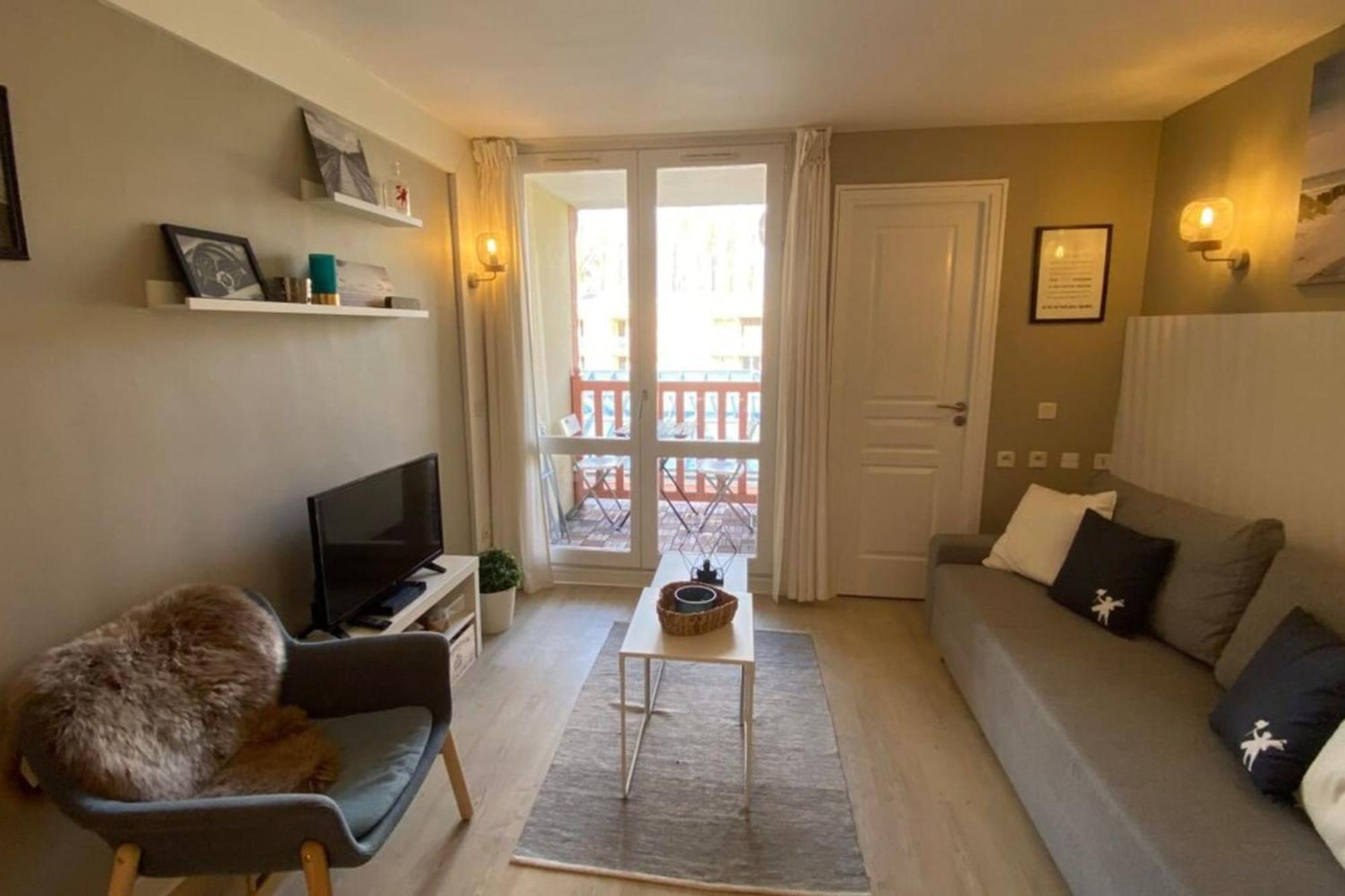 Very Nice 6 Person Apart With Swimming Pool Tennis Court And Car Park 202 Le Touquet ภายนอก รูปภาพ